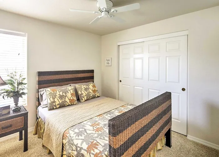 Cozy Havasu Retreat W/ Deck & Pool Table Casa vacanze