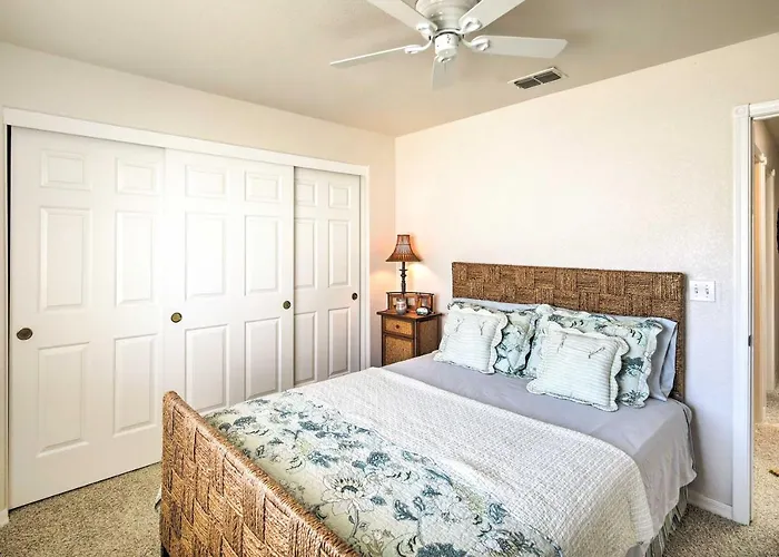 Casa vacanze Cozy Havasu Retreat W/ Deck & Pool Table Lake Havasu City