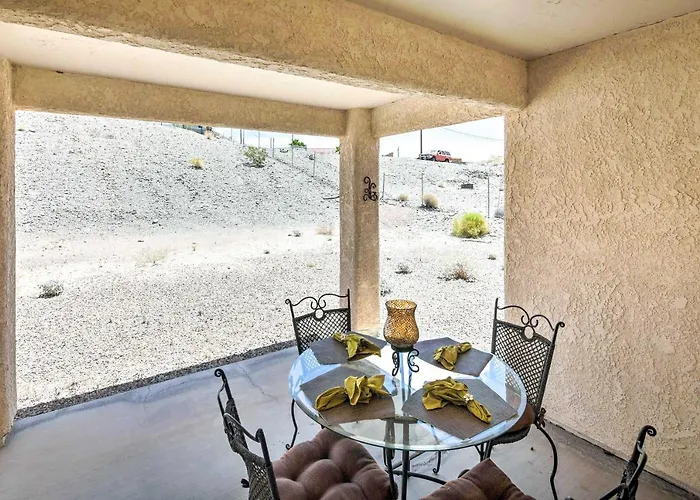 Cozy Havasu Retreat W/ Deck & Pool Table *